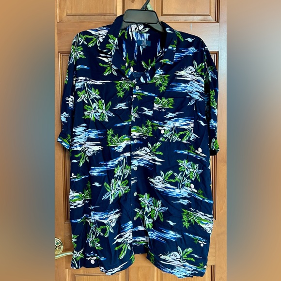George Men's Hawaiian Print Camp Shirt - Picture 1 of 3
